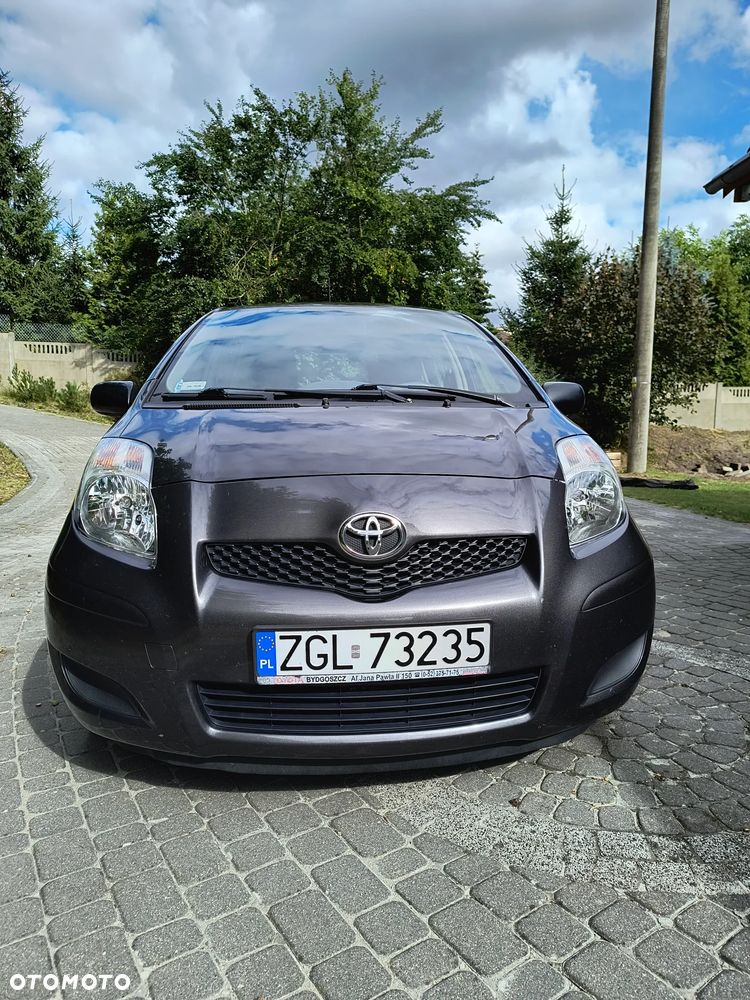 Toyota Yaris 1.33 Luna - 2
