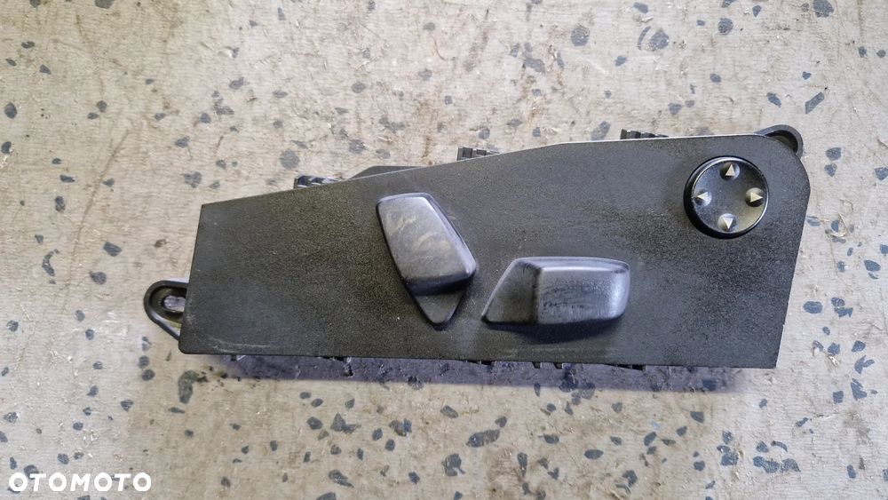 BMW E60 E61 PANEL PRZEŁĄCZNIK FOTELA PRAWY PRZÓD 6926976 - 1
