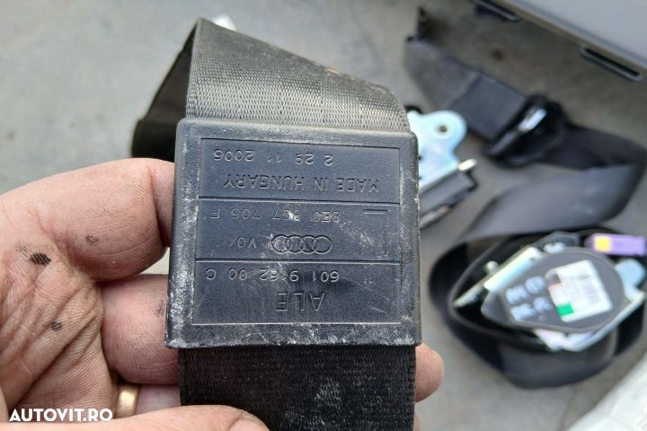 Kit airbag cu plansa de bord 8E0857705F 8E0857706F 8E1880204C 8E09596 - 4