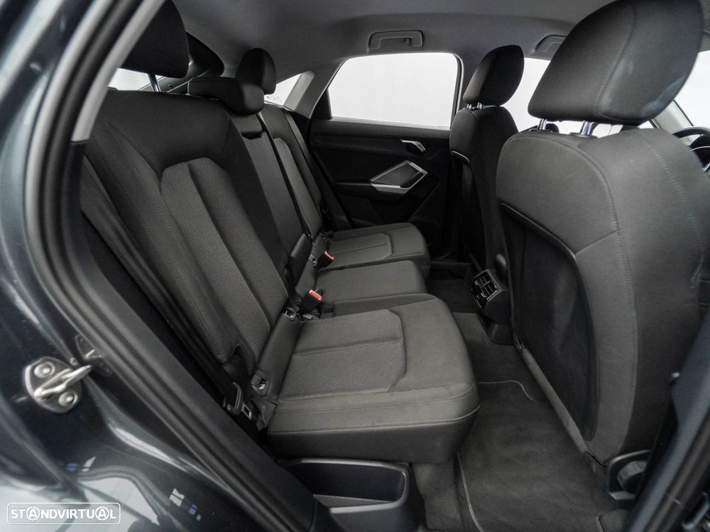 Audi Q3 Sportback 45 TFSIe S line S tronic - 38