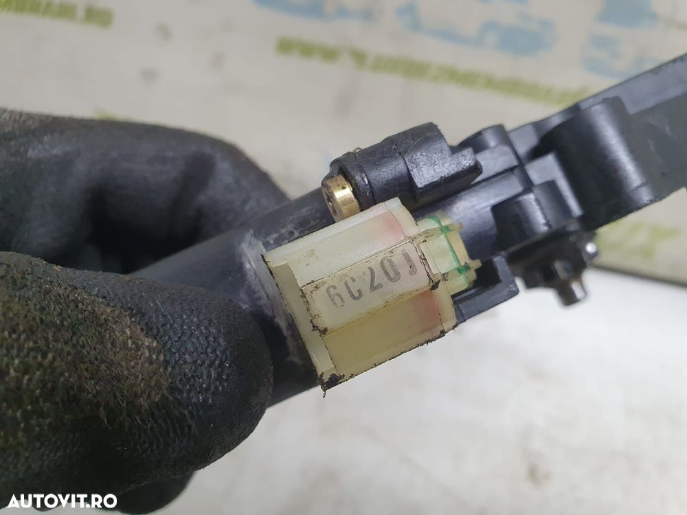 Motoras dreapta fata 3130034192 Hyundai Tucson 1 [2004 - 2010] 2.0 cr - 4