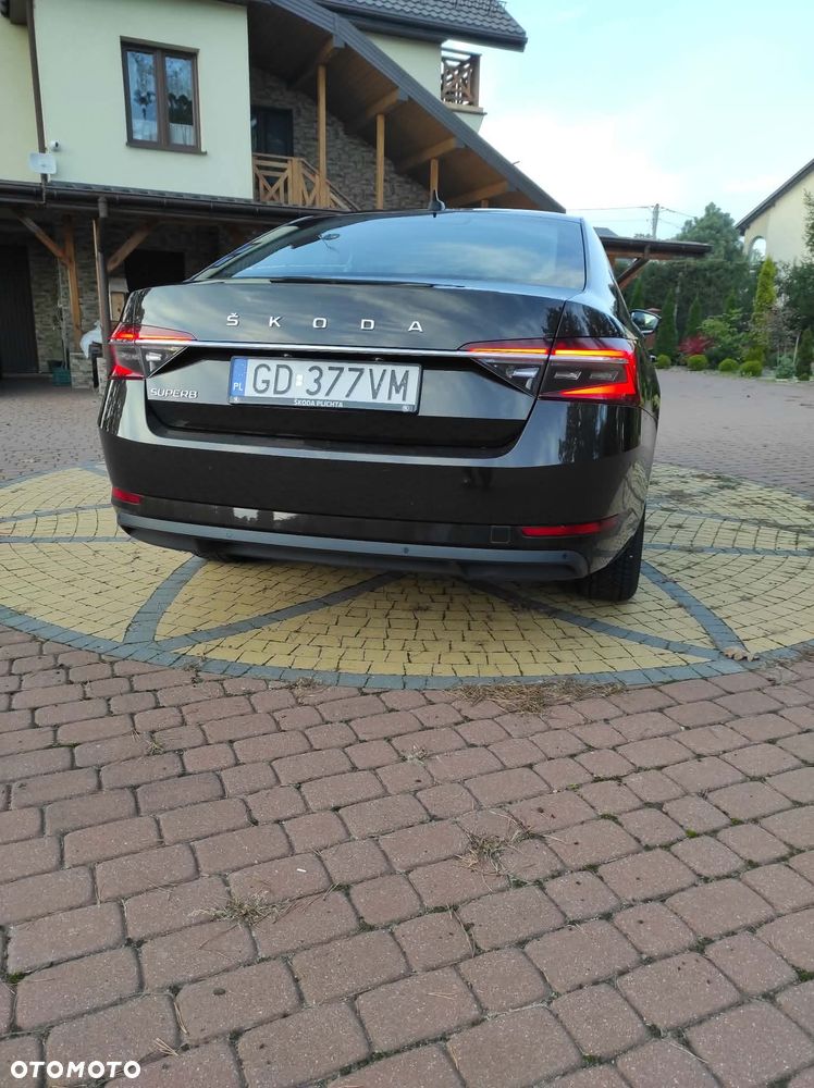 Skoda Superb 2.0 TDI Ambition DSG - 11