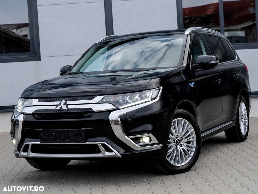 Mitsubishi Outlander 2.4 4WD Diamant+ - 1