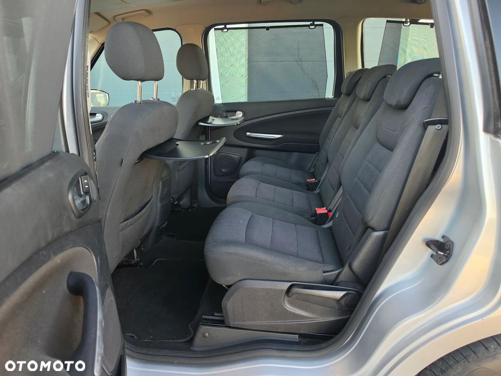 Ford Galaxy 2.0 Viva Titanium - 38