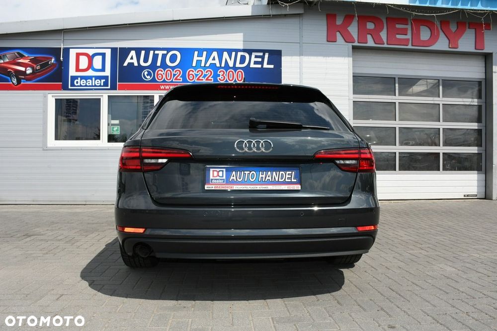 Audi A4 Avant 2.0 TDI ultra S tronic design - 12