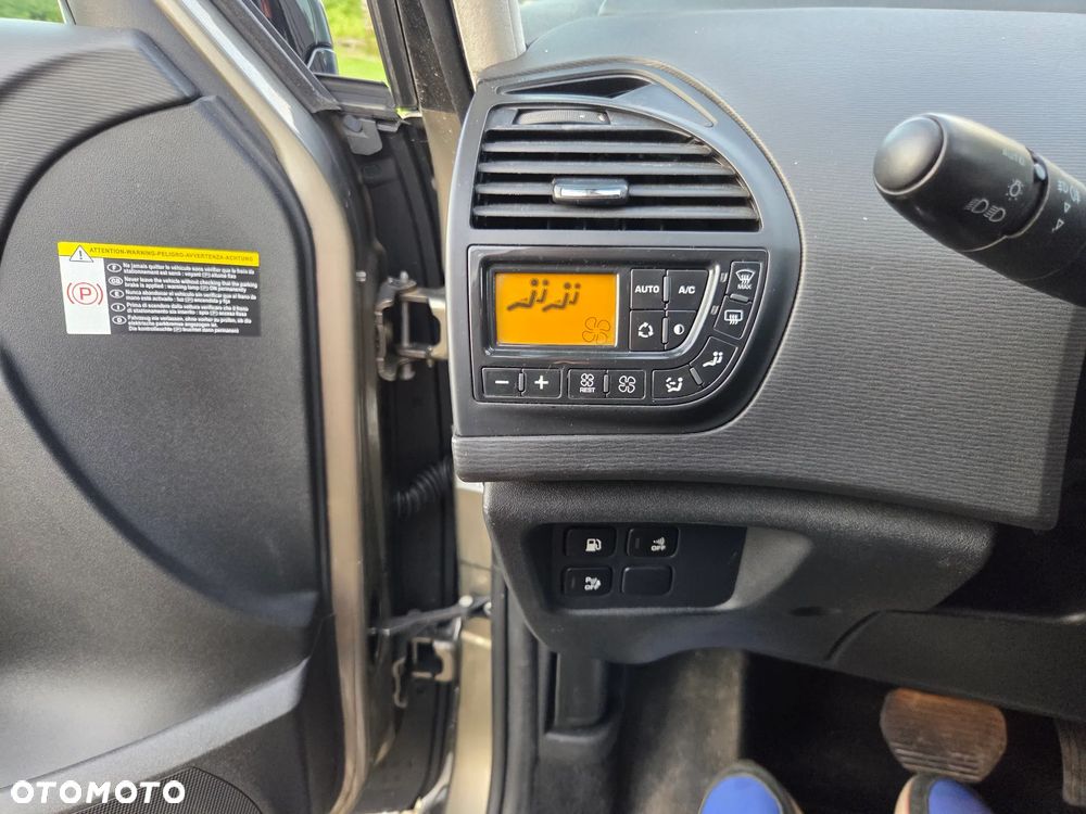 Citroën C4 Picasso 2.0 HDi Exclusive MCP - 8
