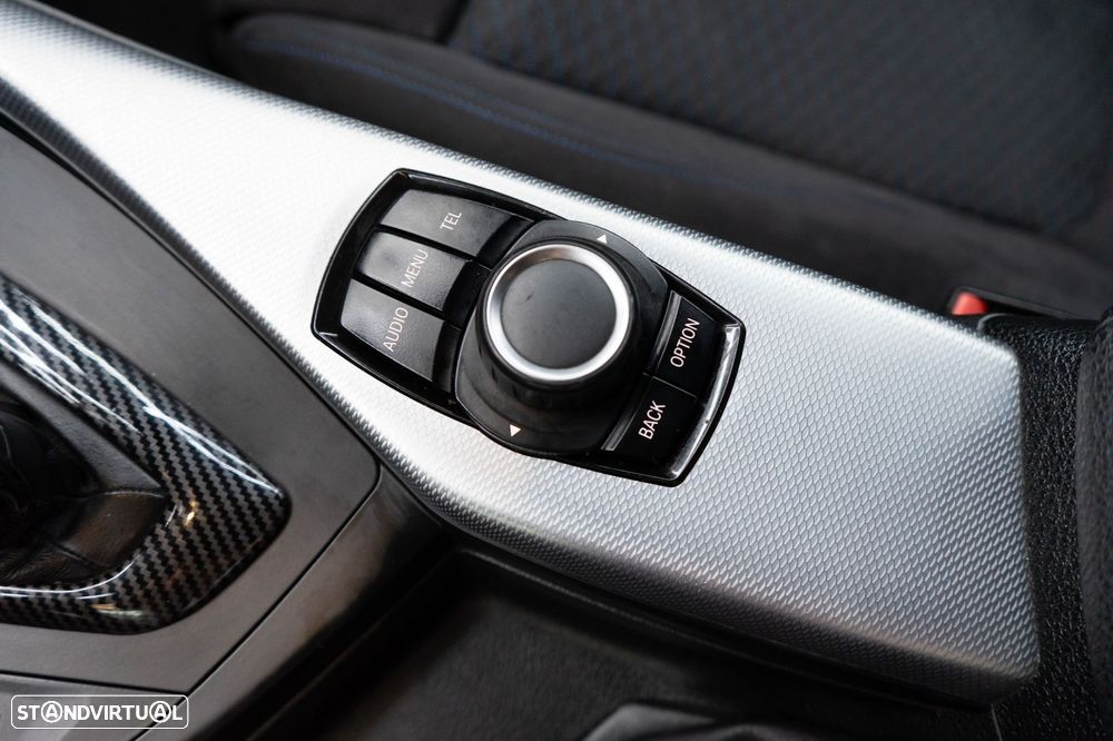 BMW 220 d Coupe Pack M Auto - 30