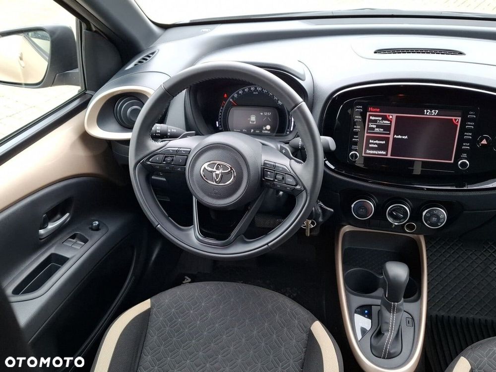 Toyota Aygo X 1.0 VVT-i Style CVT - 9