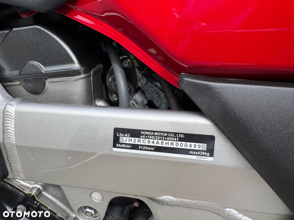 Honda VFR - 14