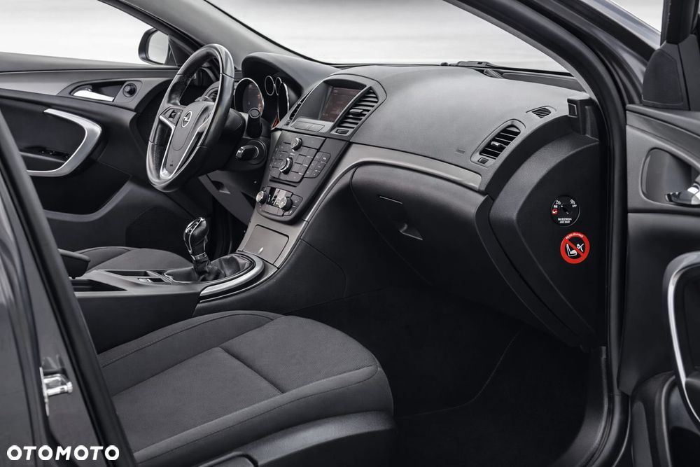 Opel Insignia 1.6 Turbo Cosmo - 13
