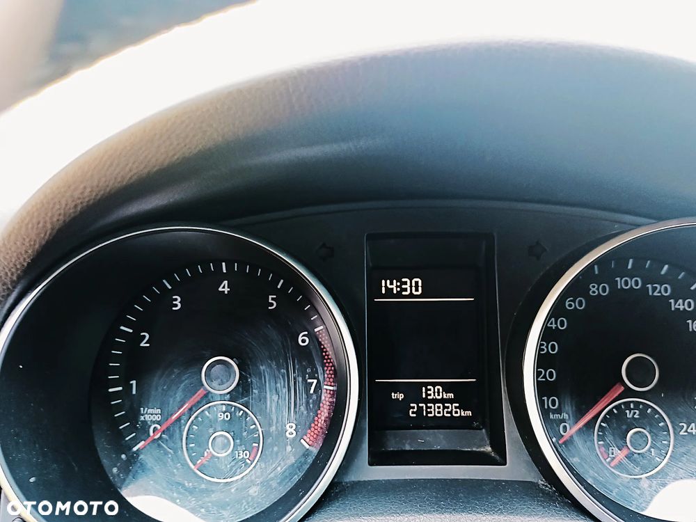 Volkswagen Golf - 18