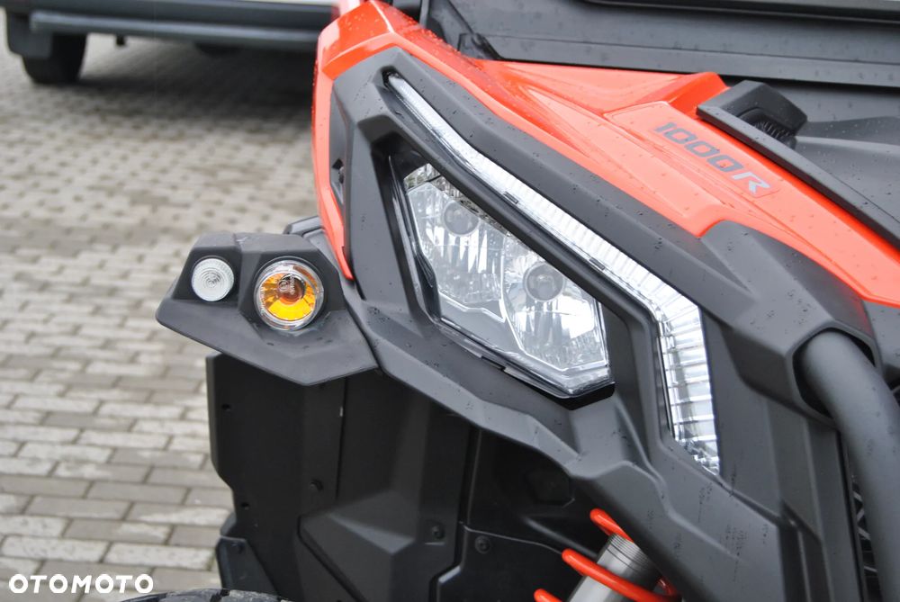 Can-Am Maverick - 16