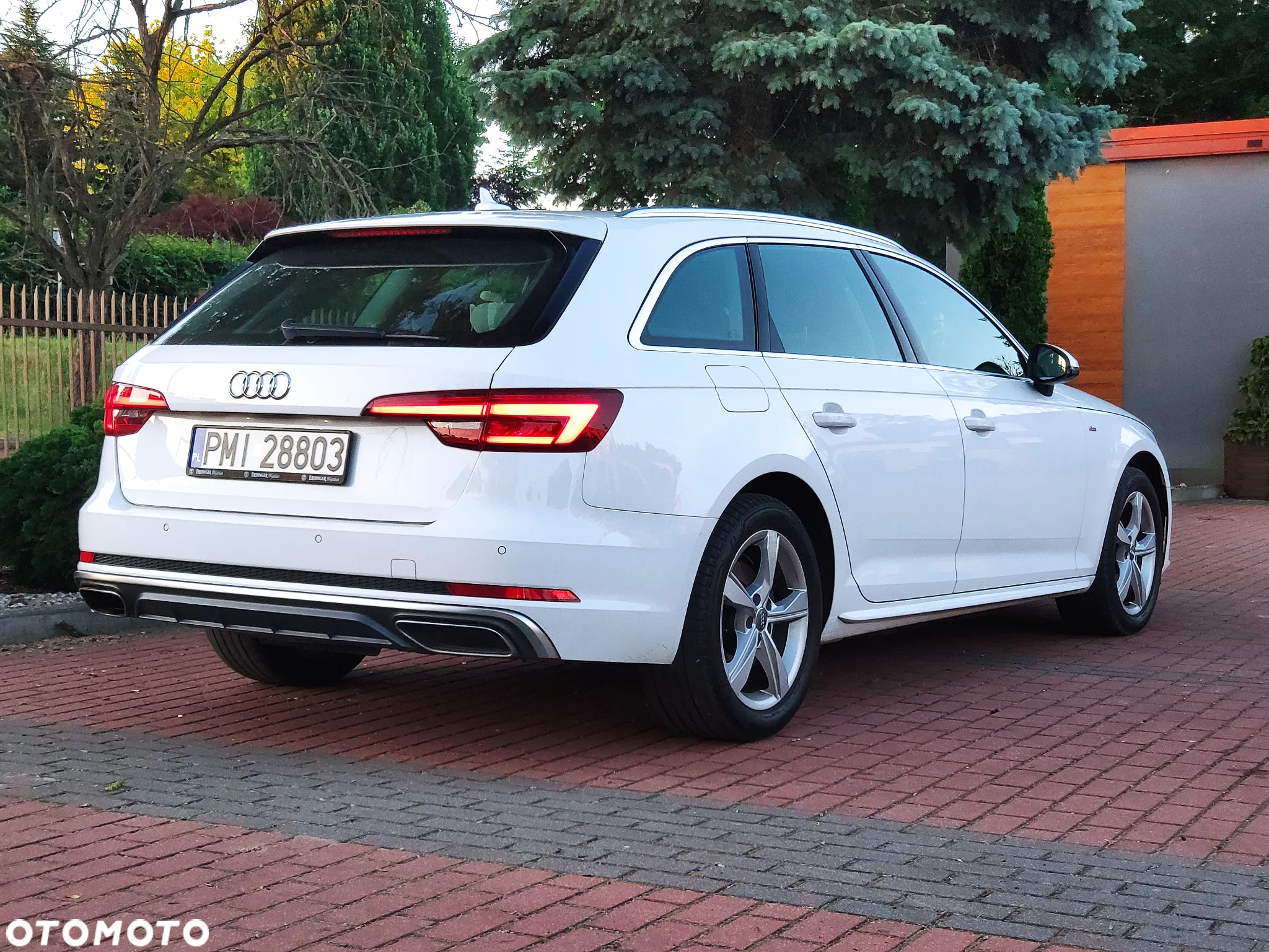 Audi A4 35 TDI Sport S tronic - 4