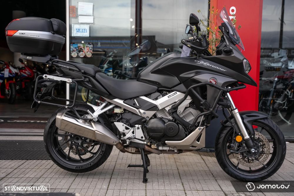 Honda VFR 800 X Crossrunner - 3