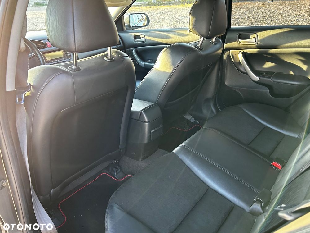 Honda Accord - 11