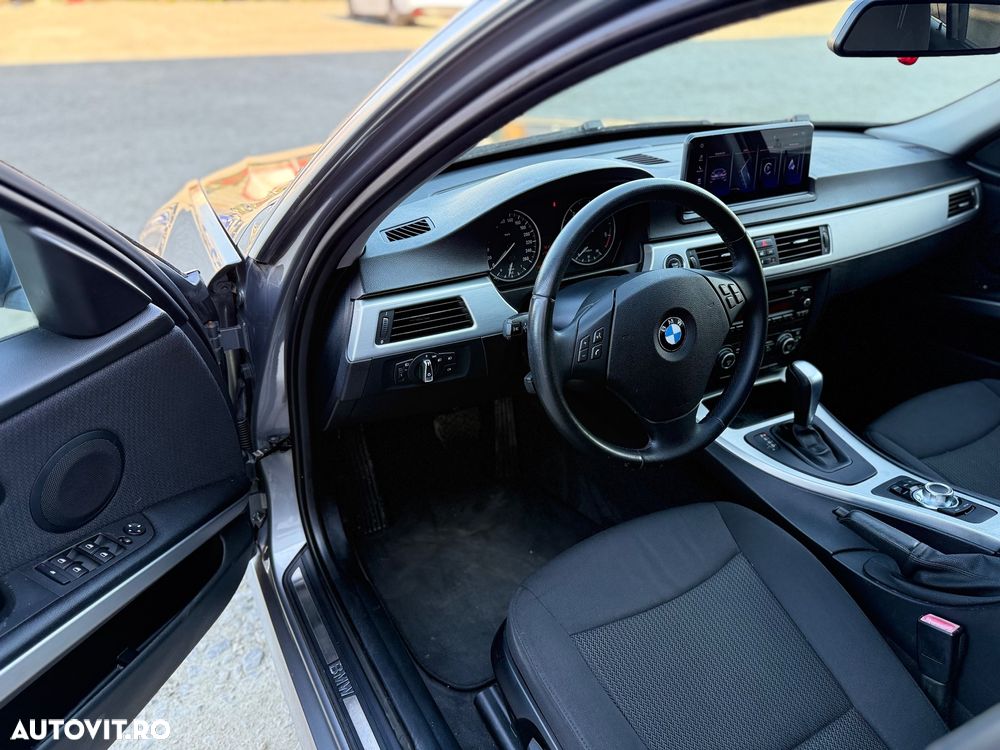 BMW Seria 3 320d DPF Aut. - 19