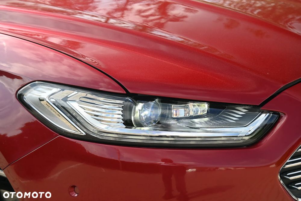 Ford Mondeo 2.0 EcoBoost STart-Stopp Autom ST-Line - 16