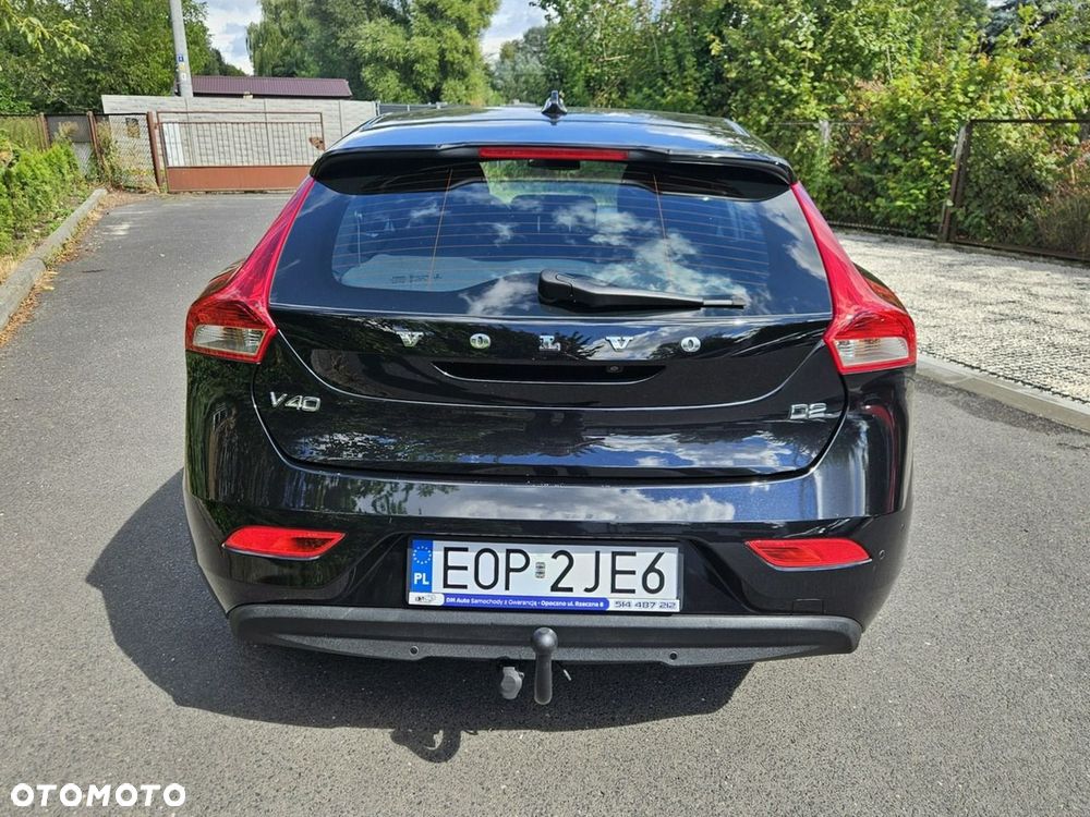 Volvo V40 D2 Momentum - 19