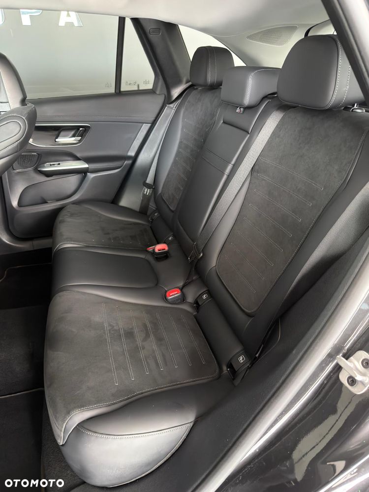 Mercedes-Benz GLC - 11