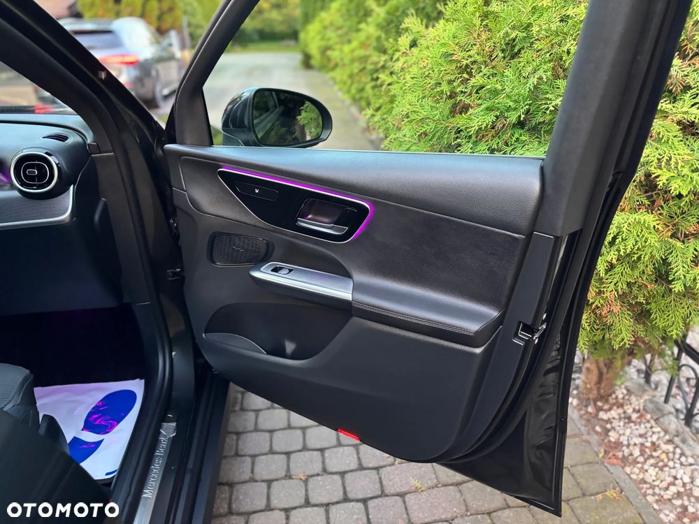 Mercedes-Benz GLC 220 d 4Matic 9G-TRONIC Avantgarde Advanced - 13