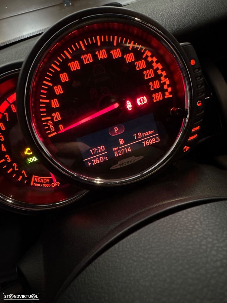 MINI 3 Portas John Cooper Works Auto Desportiva - 17