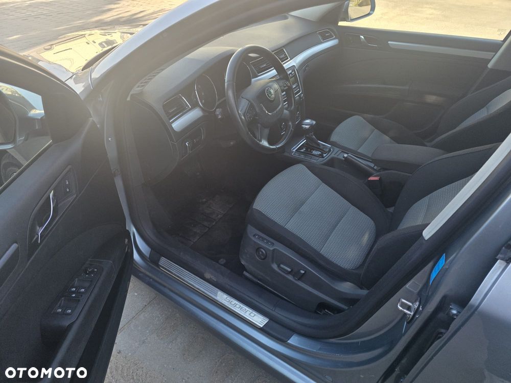 Subaru Legacy 2.0D RA 000 - 9