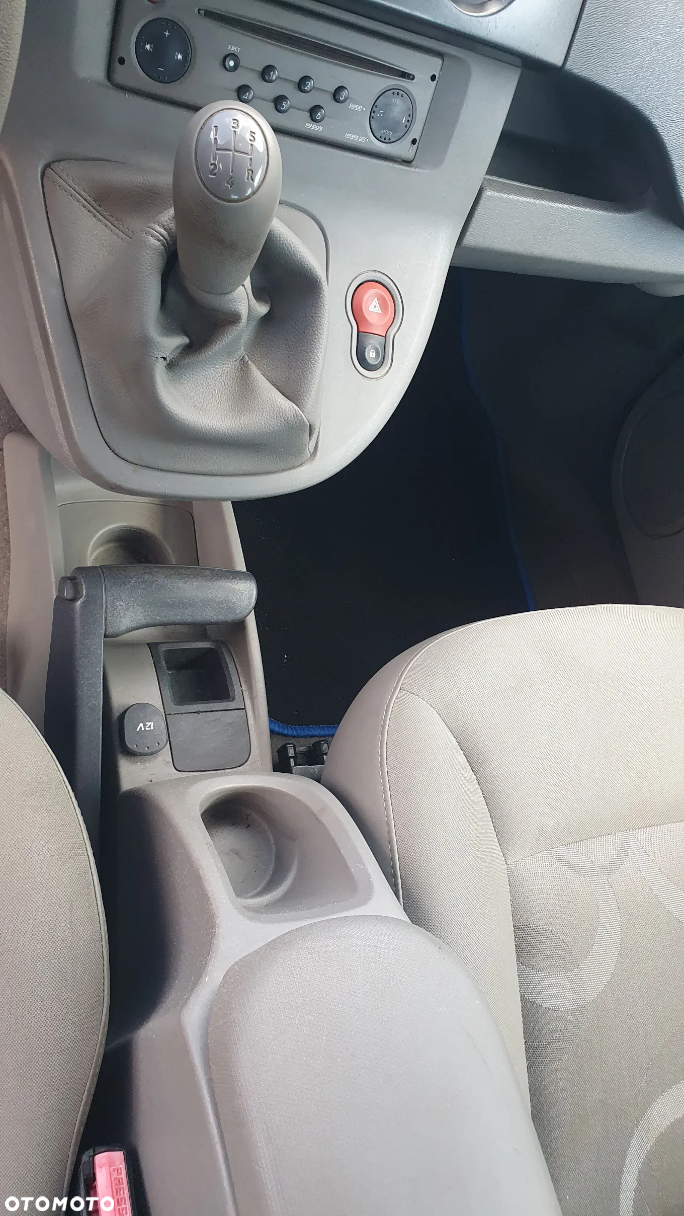 Renault Kangoo 1.6 8V Happy Family - 16
