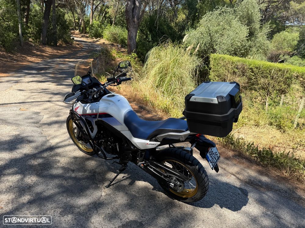 Honda Transalp 750 - 5