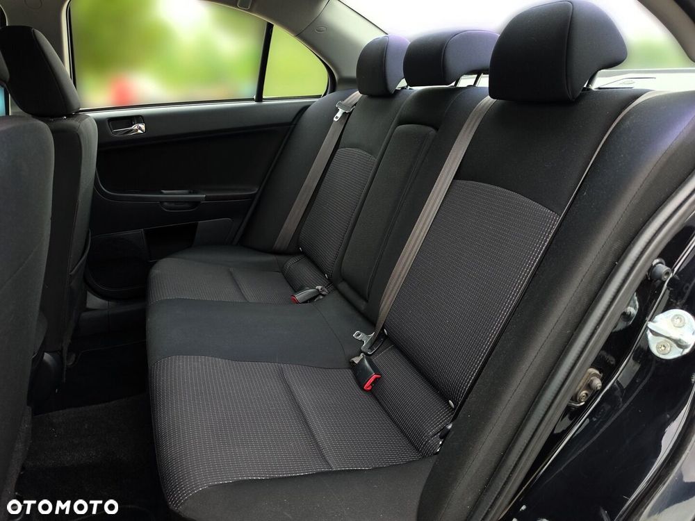 Mitsubishi Lancer 1.8 Inform - 15
