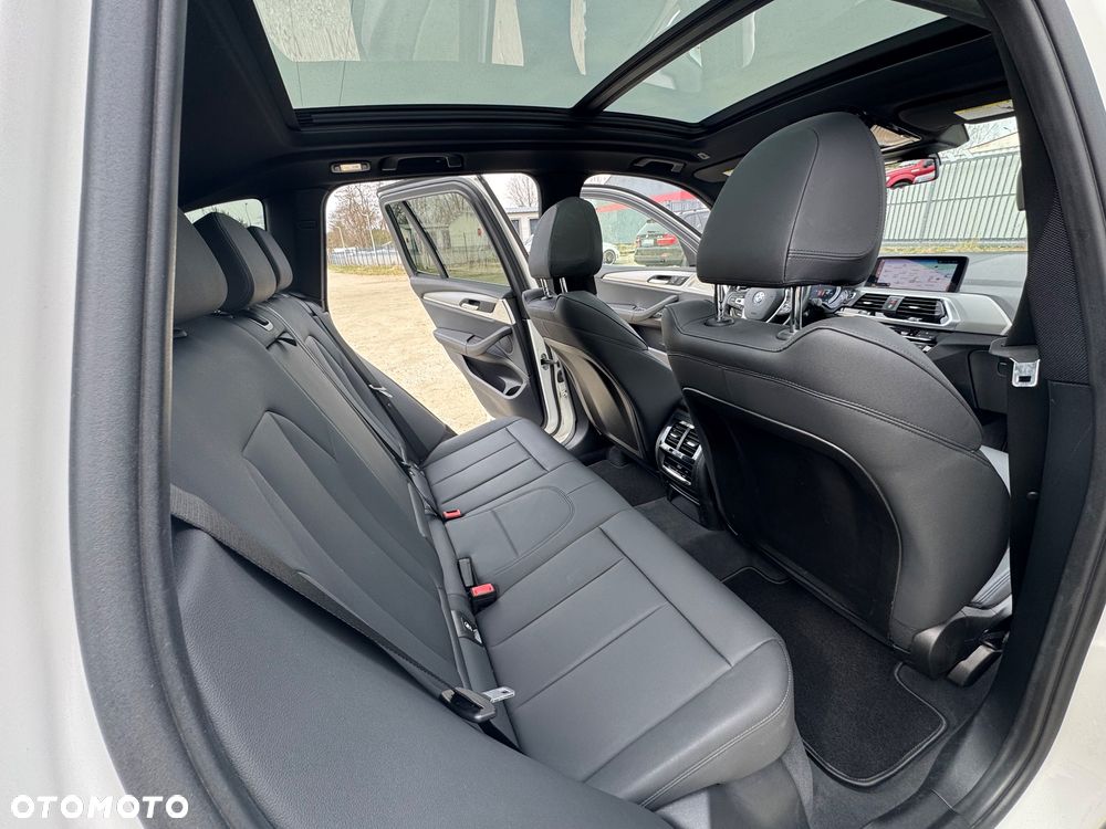 BMW X3 xDrive30i xLine - 8