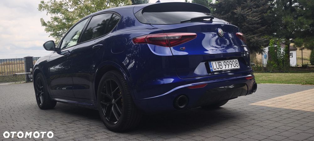 Alfa Romeo Stelvio 2.0 Turbo Veloce Q4 - 12
