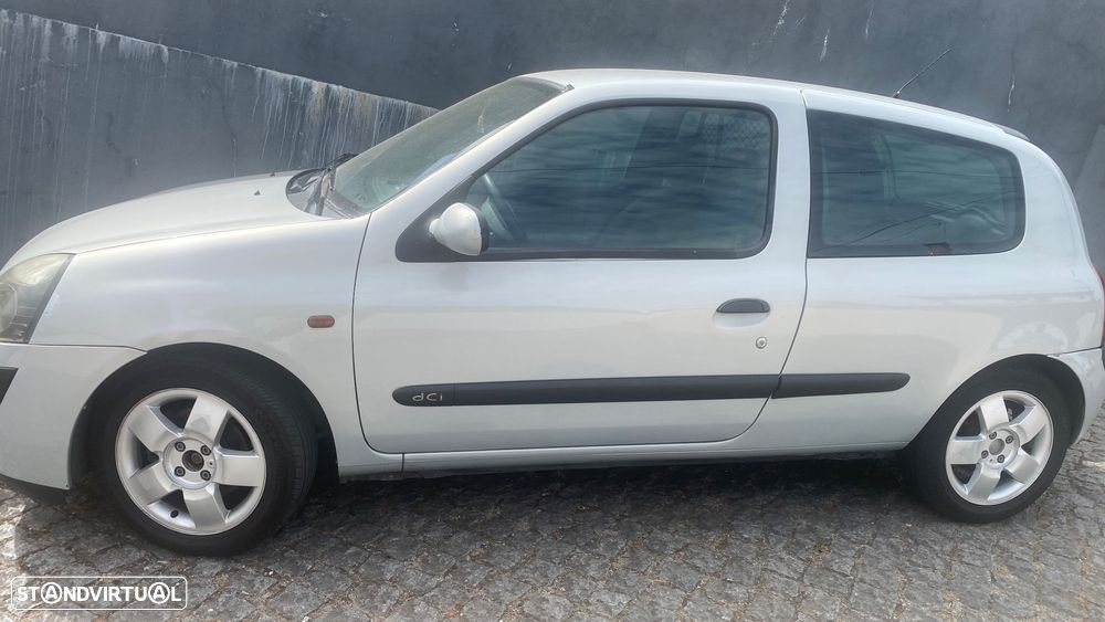 Renault Clio 1.5 dCi S - 1