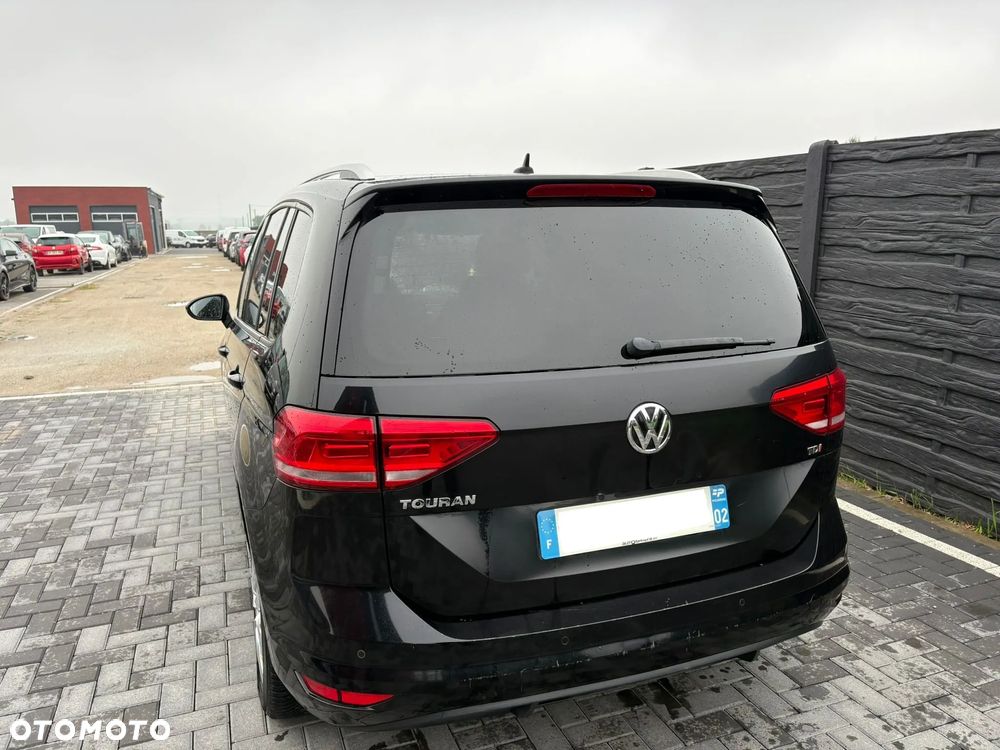 Volkswagen Touran 1.6 TDI SCR BlueMotion Technology DSG Comfortline - 35