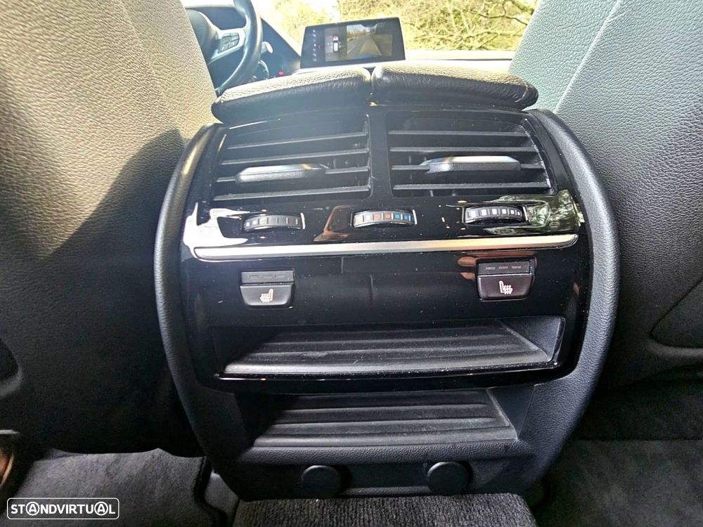 BMW 540 d xDrive Pack M Auto - 25