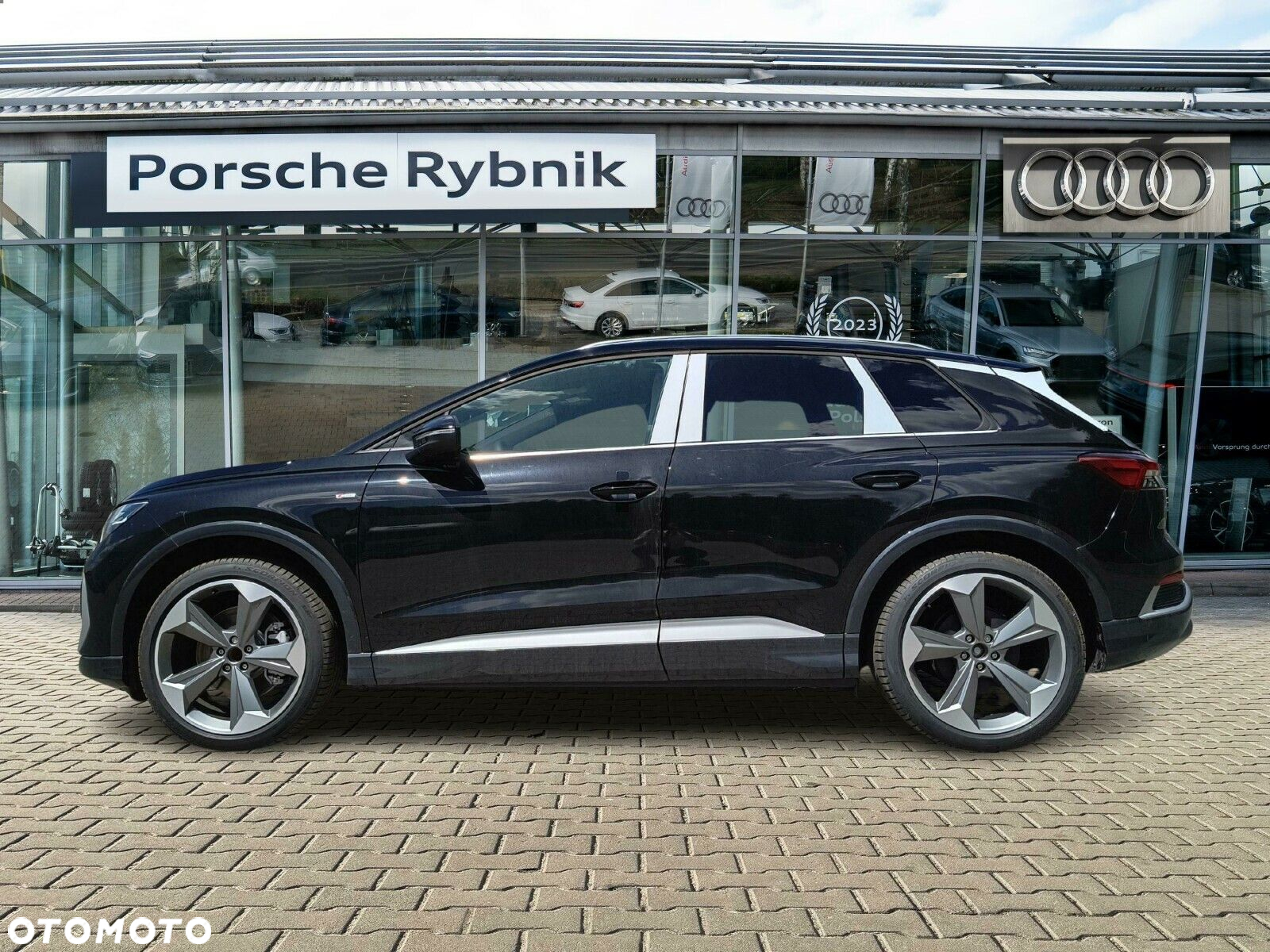 Audi Q4 e-tron - 2