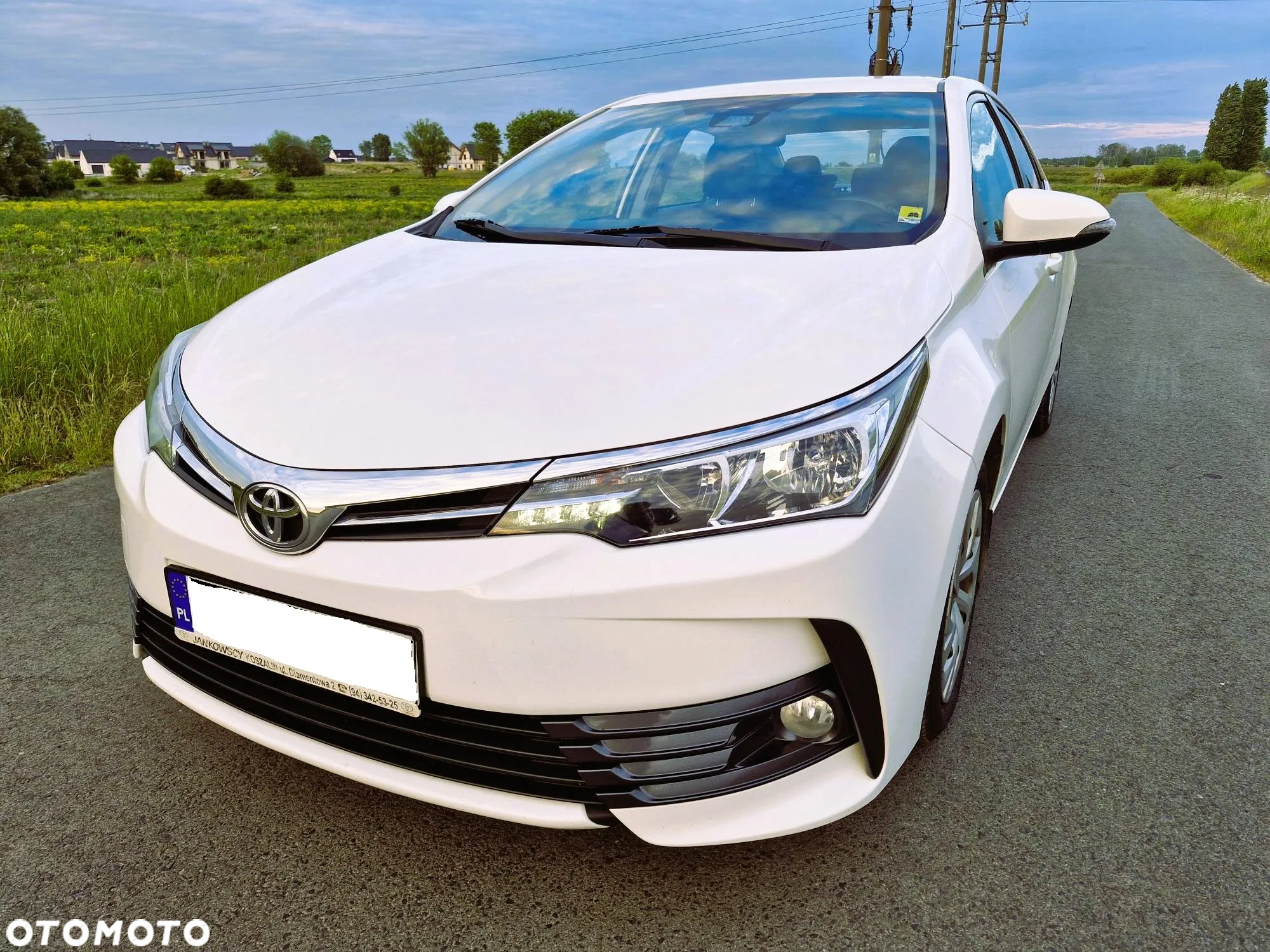 Toyota Corolla 1.4 D-4D Premium - 2