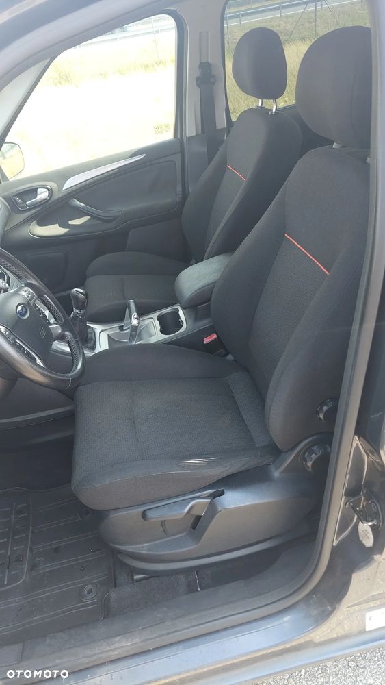Ford S-Max 2.0 Titanium - 14