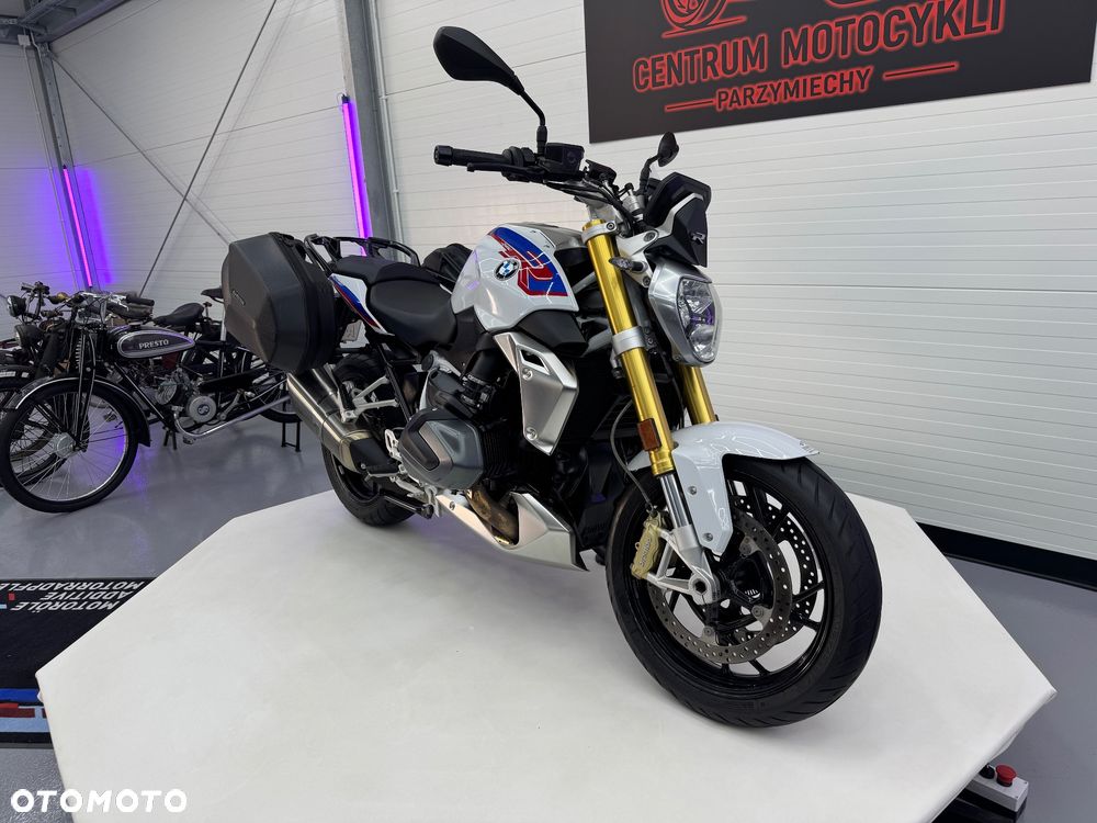 BMW R - 4