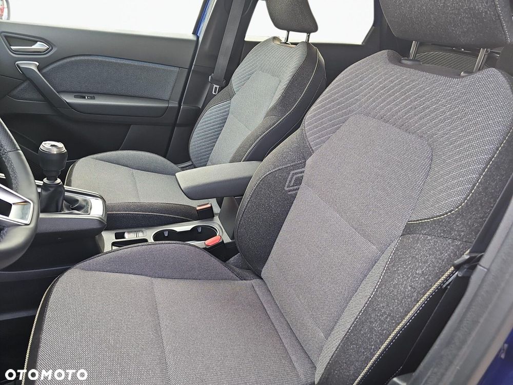 Renault Captur - 12