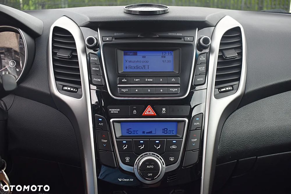 Hyundai i30 1.6 CRDI Trend - 32