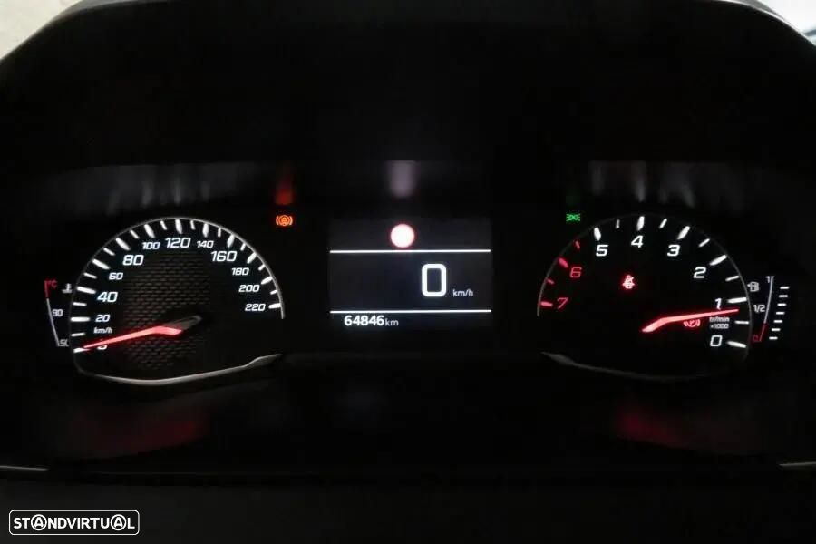 Peugeot 208 1.2 PureTech Active - 18