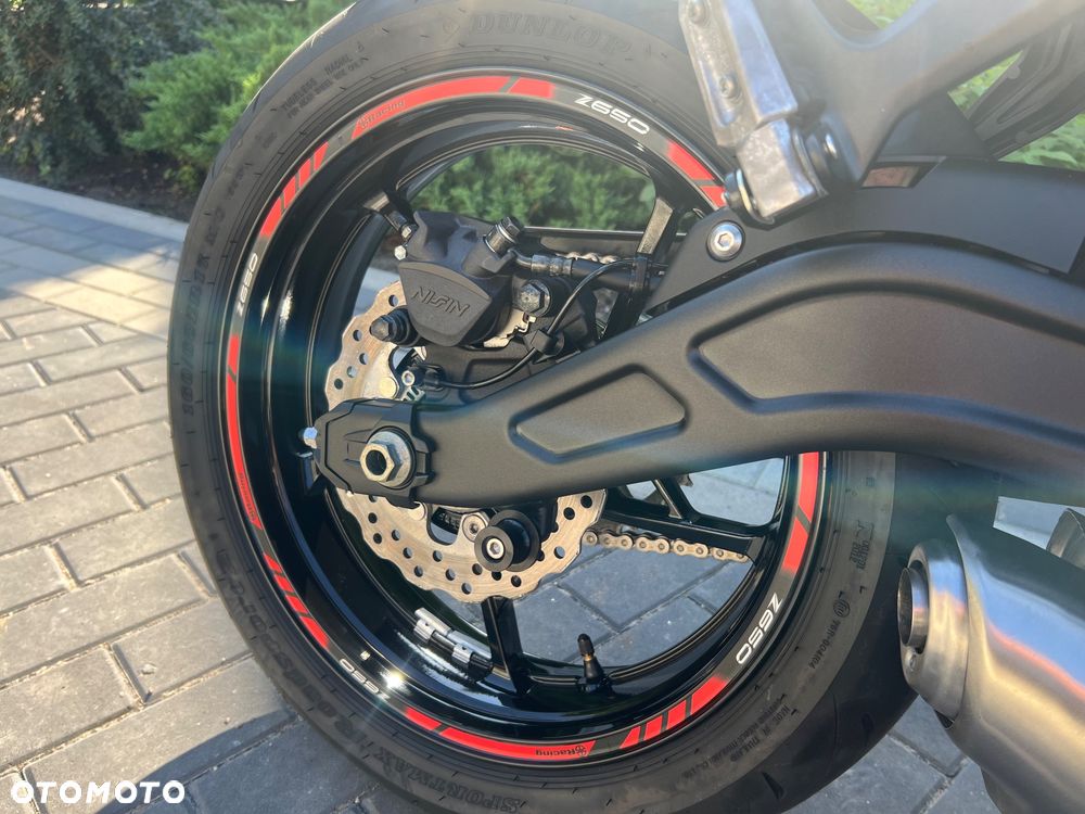 Kawasaki Z 650 - 18