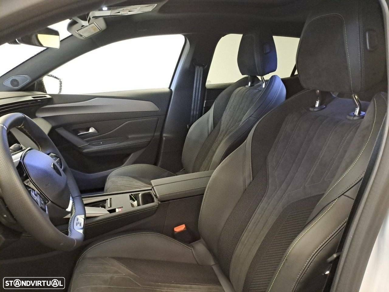 Peugeot 408 1.2 PureTech GT EAT8 - 9