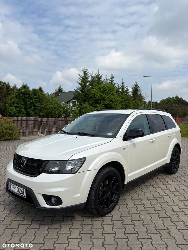 Fiat Freemont 2.0 Multijet Black Code AWD - 1