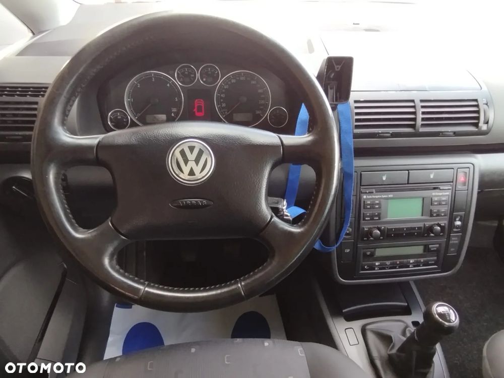 Volkswagen Sharan 1.9 TDI - 10