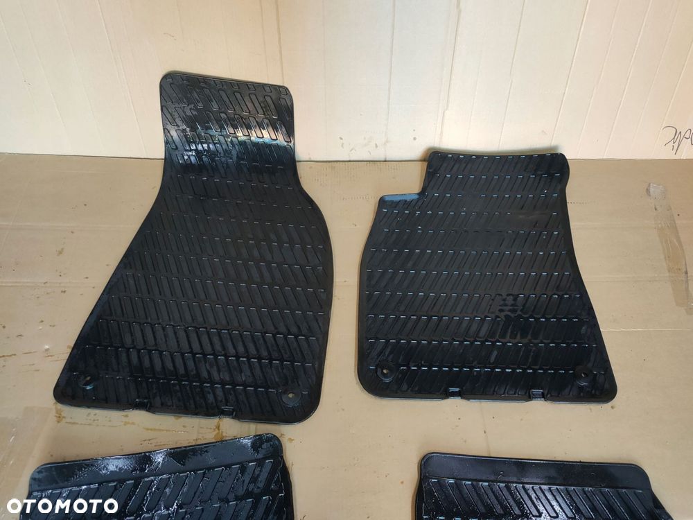 komplet dywaników gumowych audi a4 8e1061501 orginał czarne - 5