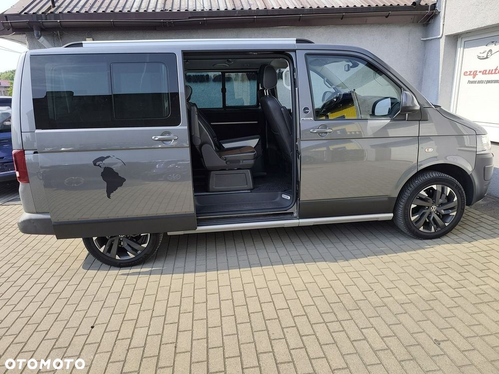 Volkswagen Multivan - 11