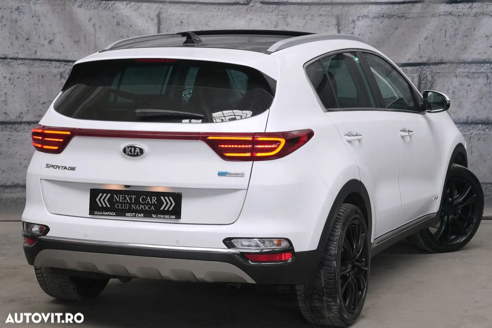 Kia Sportage 2.0 CRDI AWD Eco-Dynamics+ (48V M-H) Aut. GT LINE - 5