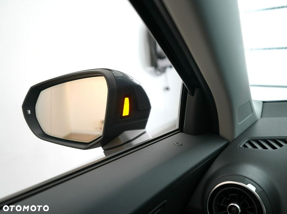 Audi Q2 - 25