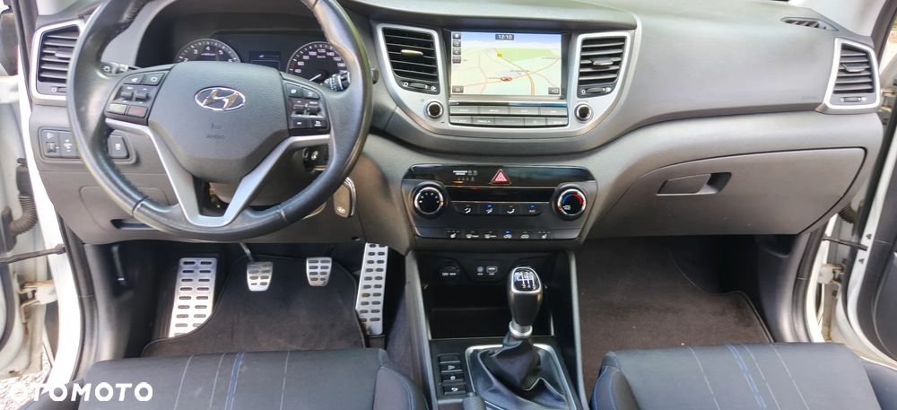 Hyundai Tucson 1.6 GDi 2WD Trend - 9